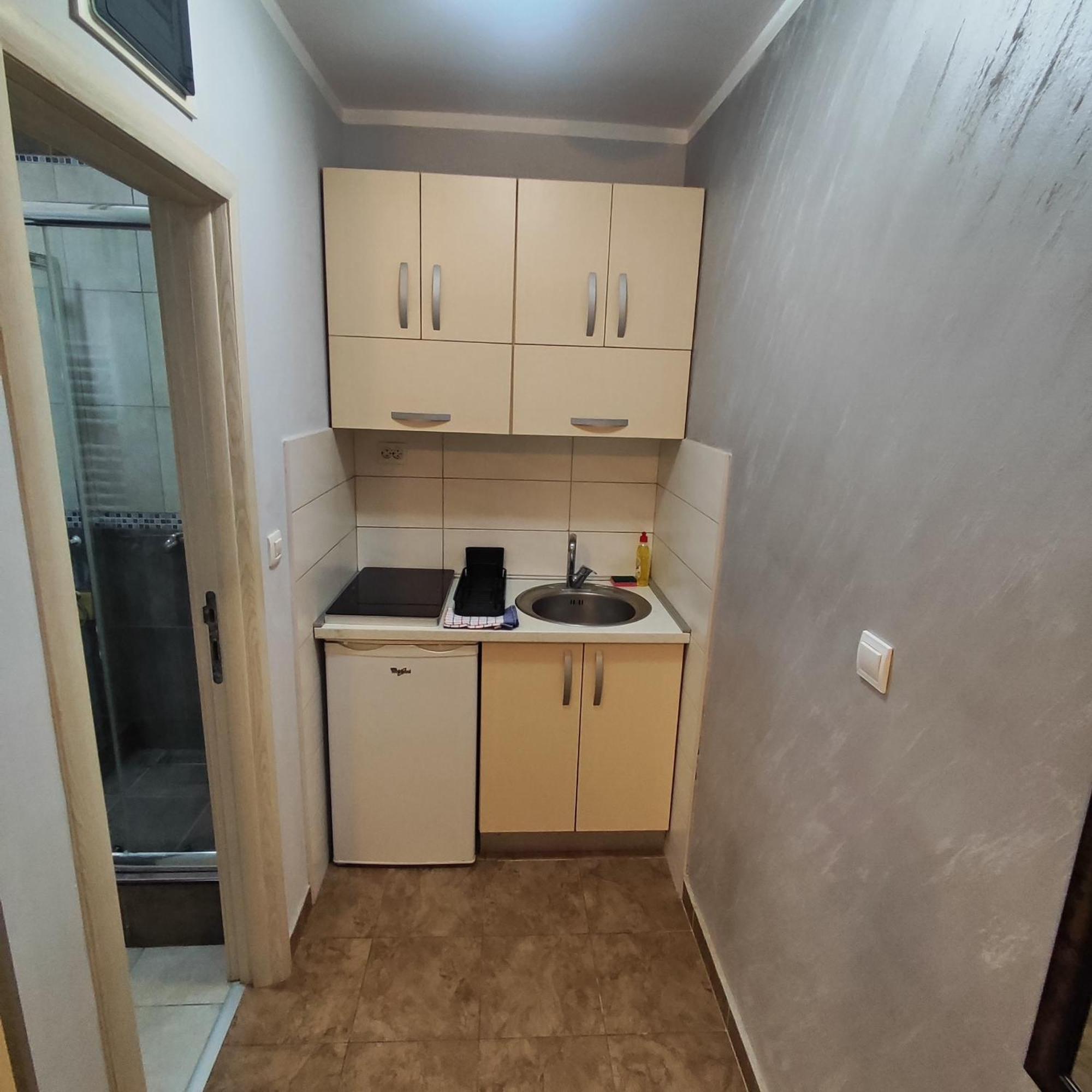 Apartmani Radovic 2 Budva Bagian luar foto